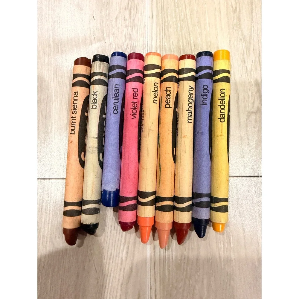 Vintage Crayola 64 Crayon Box w/ Sharpener Nickelodeon‎ Binney & Smith dandelion